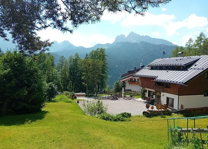 Meuble Barancio Hotel San Vito di Cadore